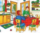 Кайя и его семье едят на кухне